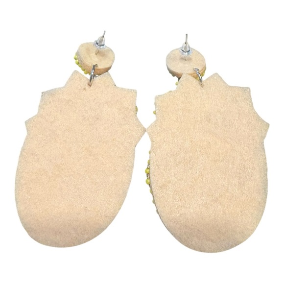 Beaded Pineapple Dangle Earrings Yellow Green Statement Fruit J26 - Picture 3 of 3